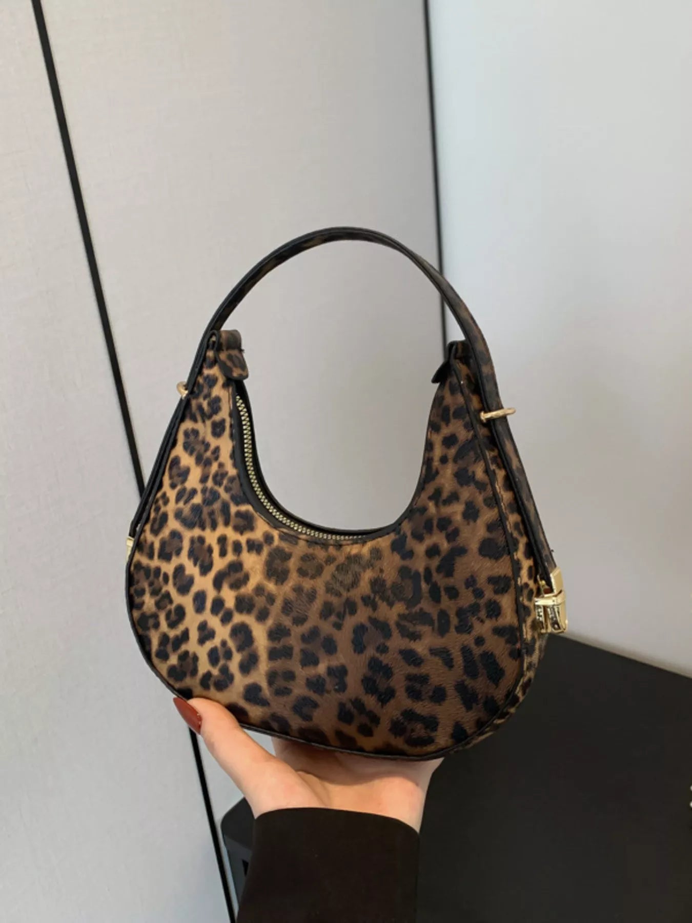 69843b0c5d144e42afef0994b7c9df67-Max-Origin